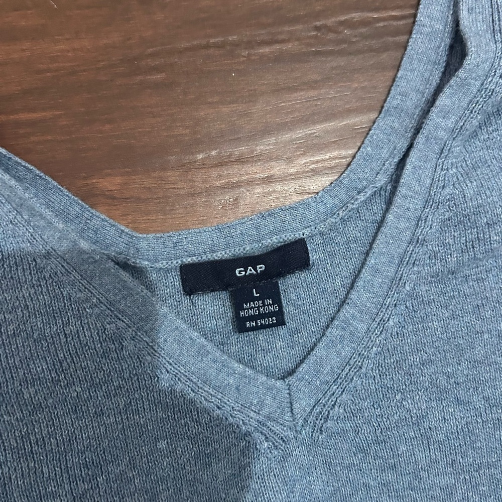 Gap TankTop - Picture 3 of 3